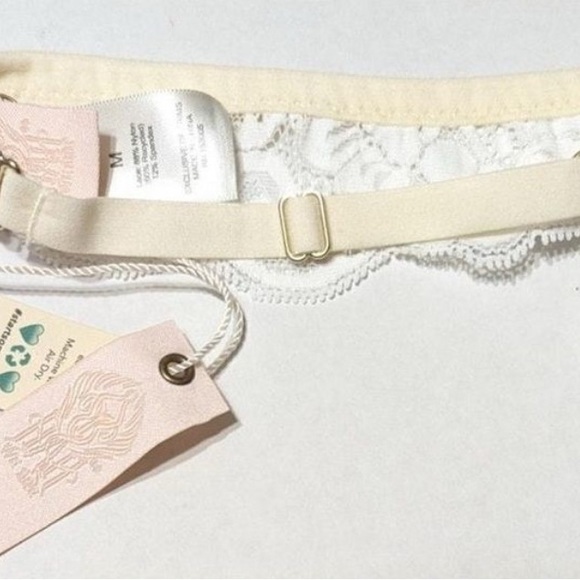 NWT We Are HAH All Choked Up Choker / Garter in Blanc (White/Cream) Size… - Picture 5 of 5